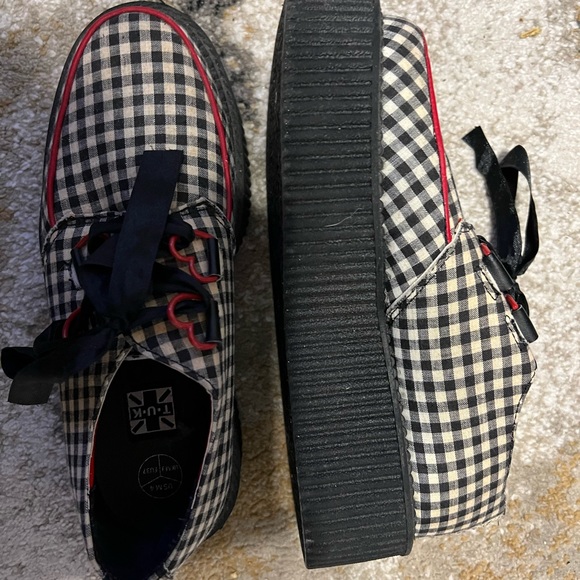 T.U.K platform sneakers - Picture 2 of 4